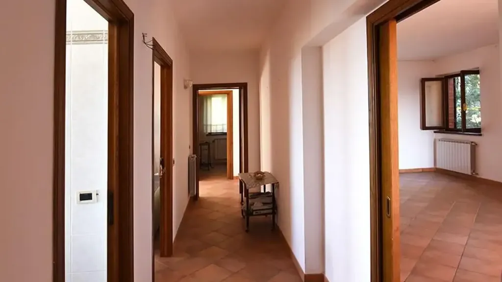 Entrée - Bifurcated Villa with Panoramic View in Casole d'Elsa