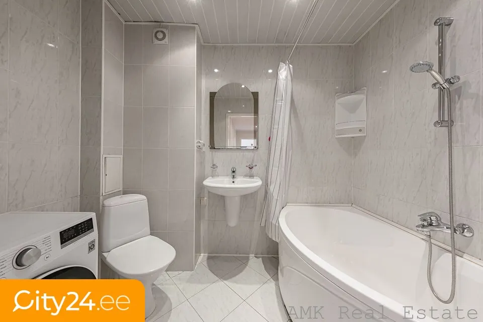 Salles de bain - Bright 2-Bedroom Flat with Balcony in Lasnamäe