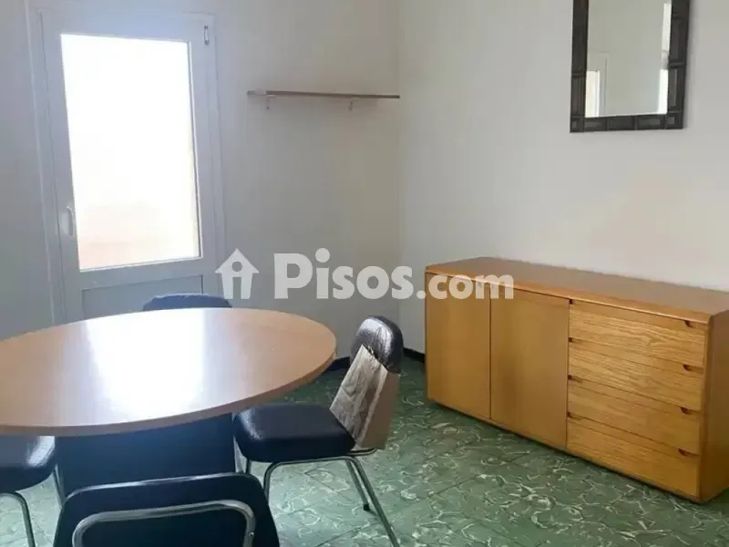 Salle à manger - Student Flat with Balcony in Eixample-Centre