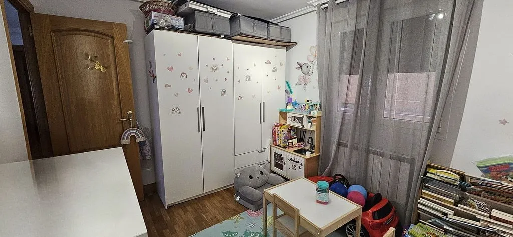 Magamistoad - South-Facing Flat with Lift in Beraun - Pontika