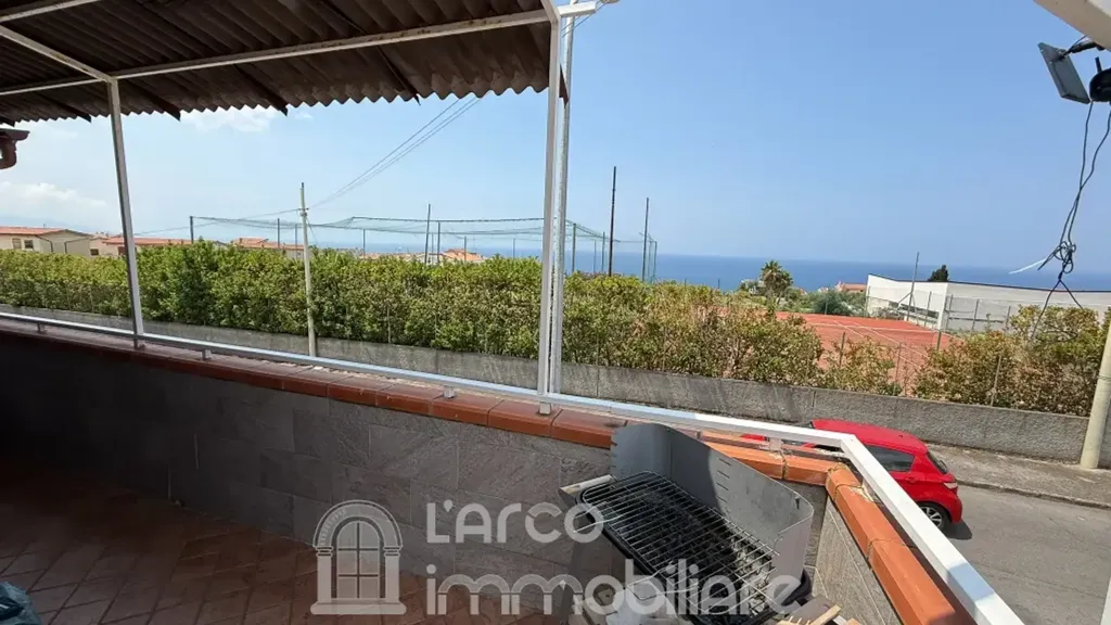 Terrass - Terrace Apartment with Sea View in Scalea