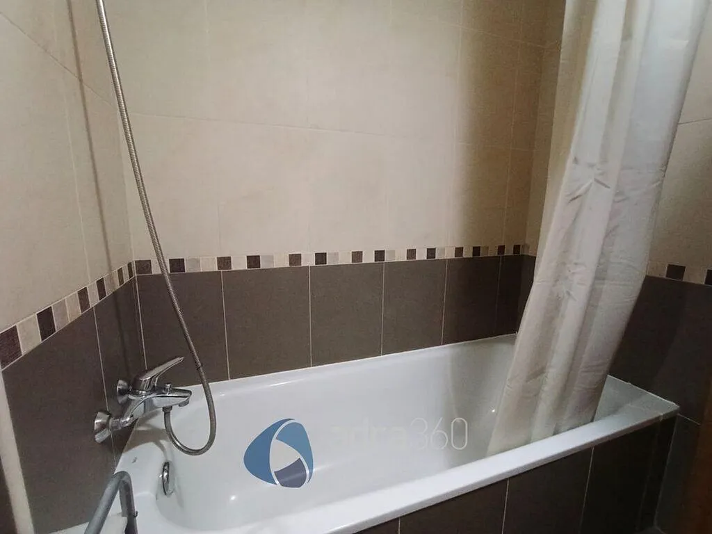 Bagni - Apartment with Terrace in Lardero
