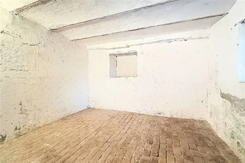 other_room