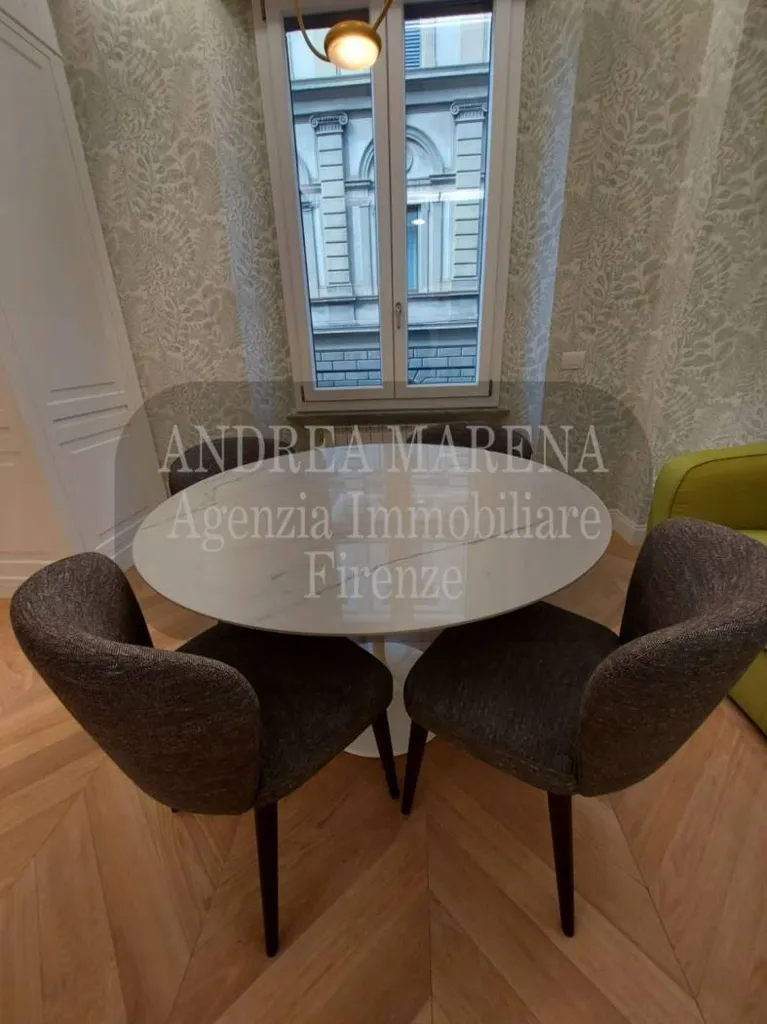 Salle à manger - Fully Furnished Flat with Balcony in Florence