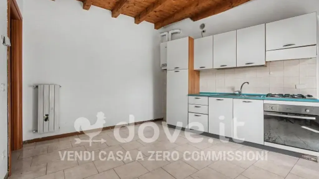 Kitchen - Twin-Unit with Private Garden in Pontida
