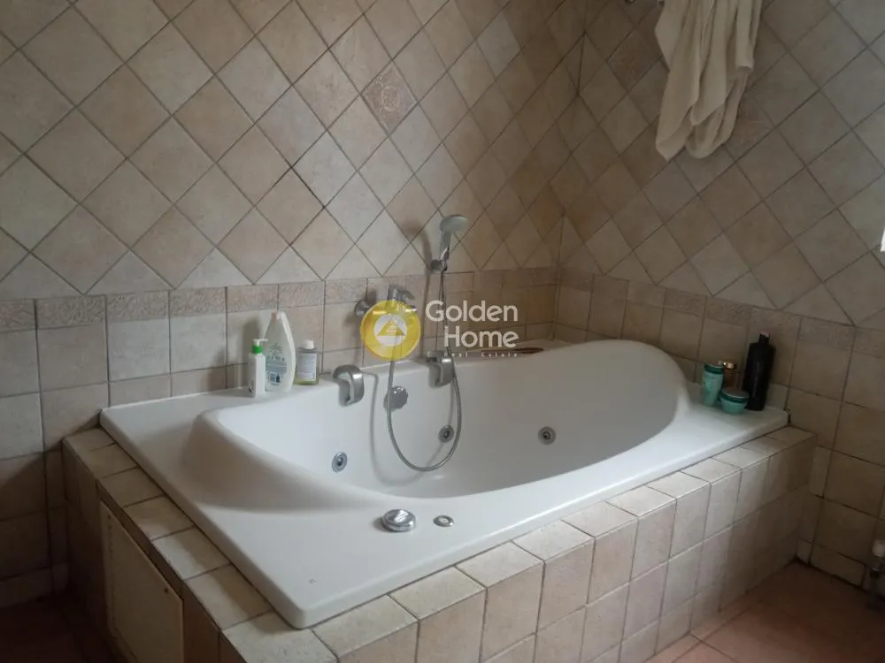 6-toaline maja asukohas GR
