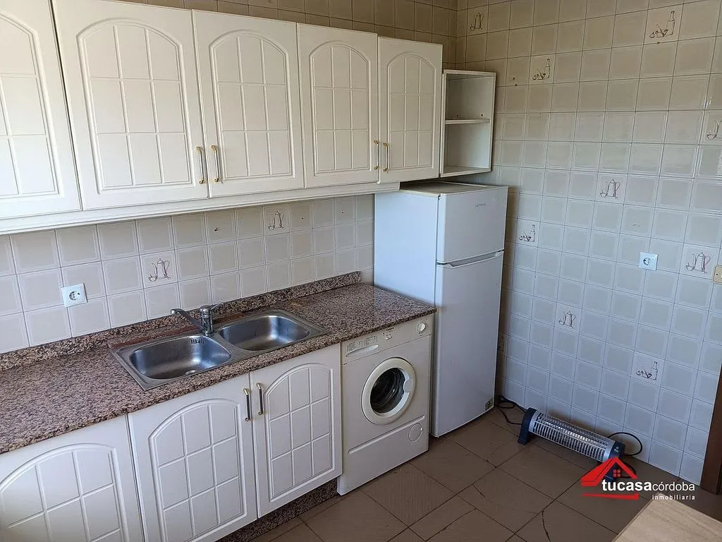 Köök - 3-Bedroom Apartment with Terrace in Fuensanta