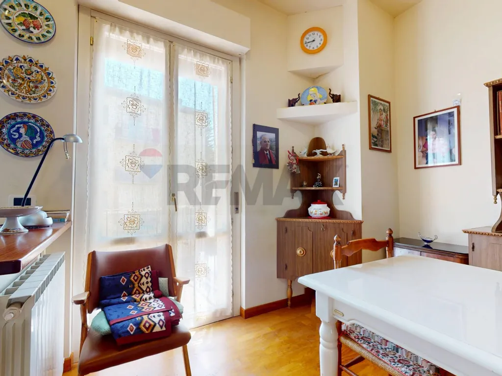 Salle à manger - Apartment with Two Terraces in Fabriano