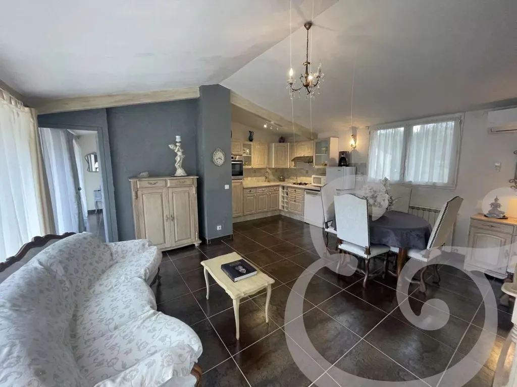 Söögituba - Spacious Property with Pool in Orgon