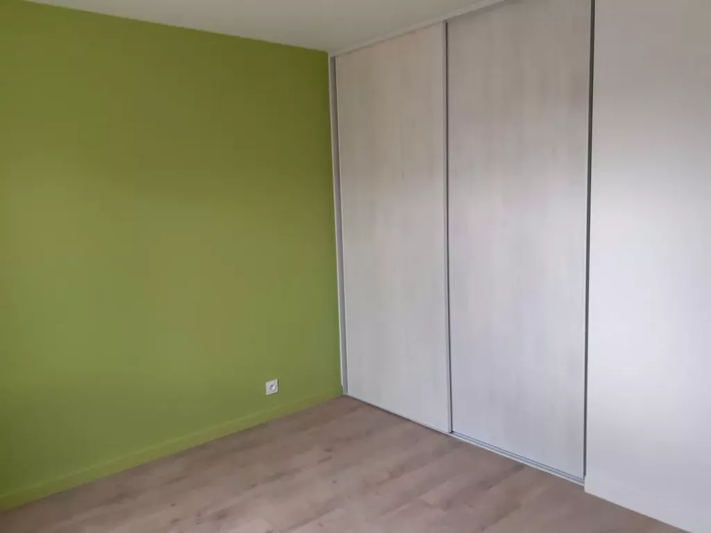 Chambres - Appartement T4 avec Terrasse à Rignac