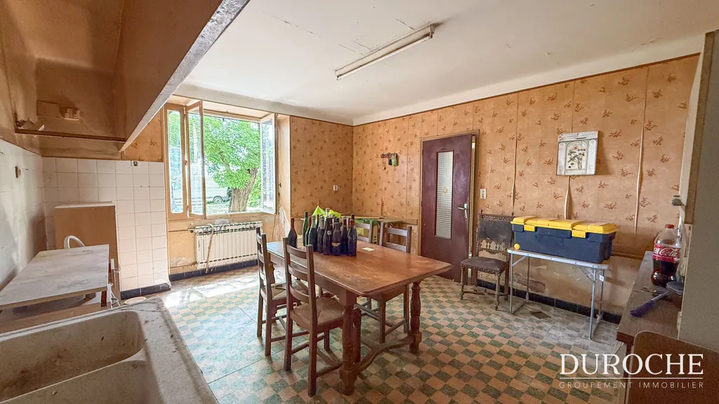Cuisine - Ancien Domaine Viticole à Rénover à Courthézon
