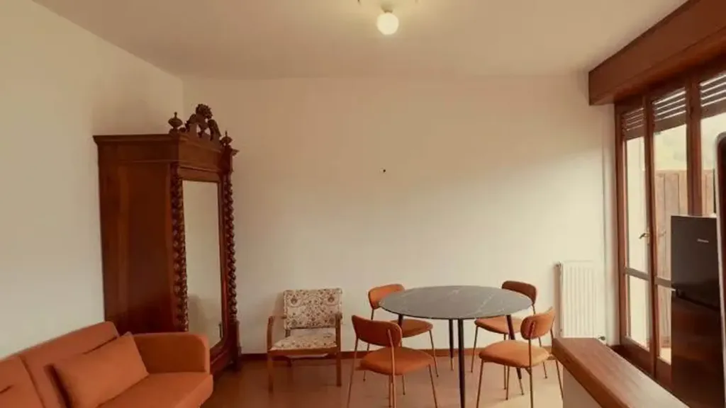 Séjour - Rented Studio with Balcony in Clusone