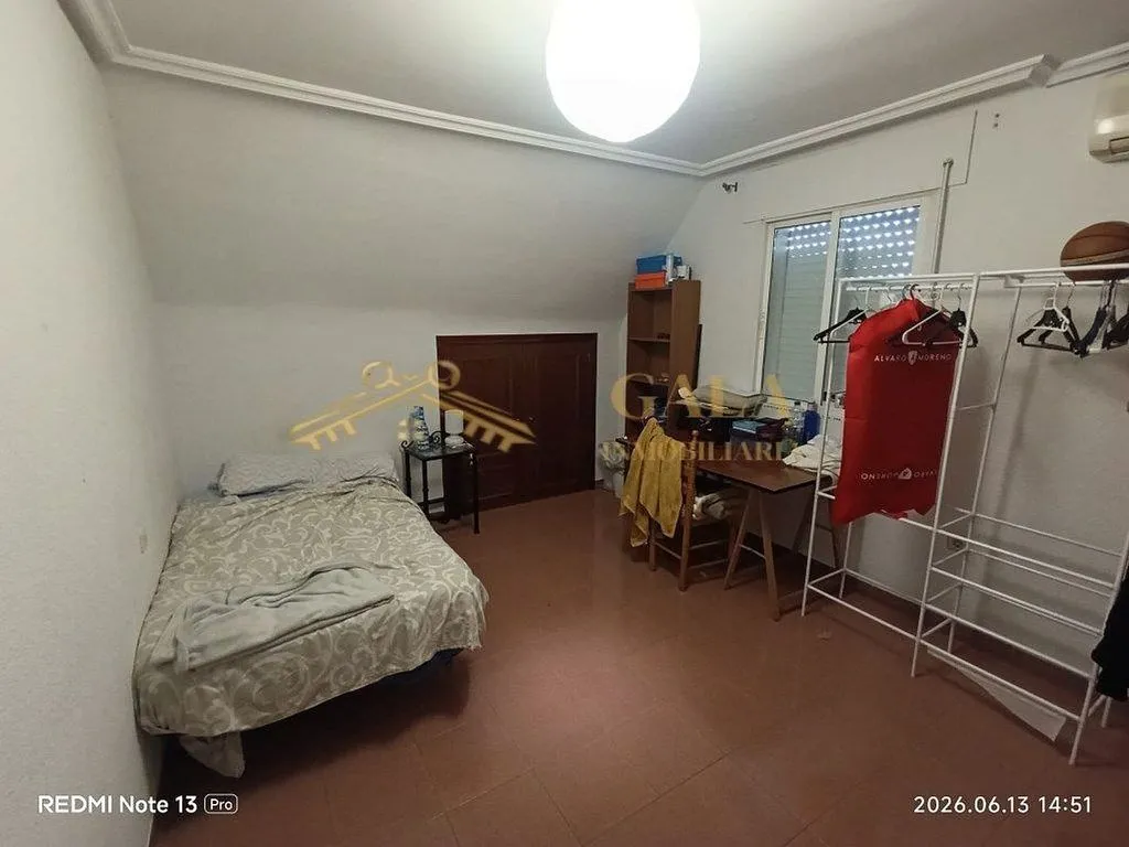 Camere da letto - Duplex with Terrace and Balcony in Cáceres Centre