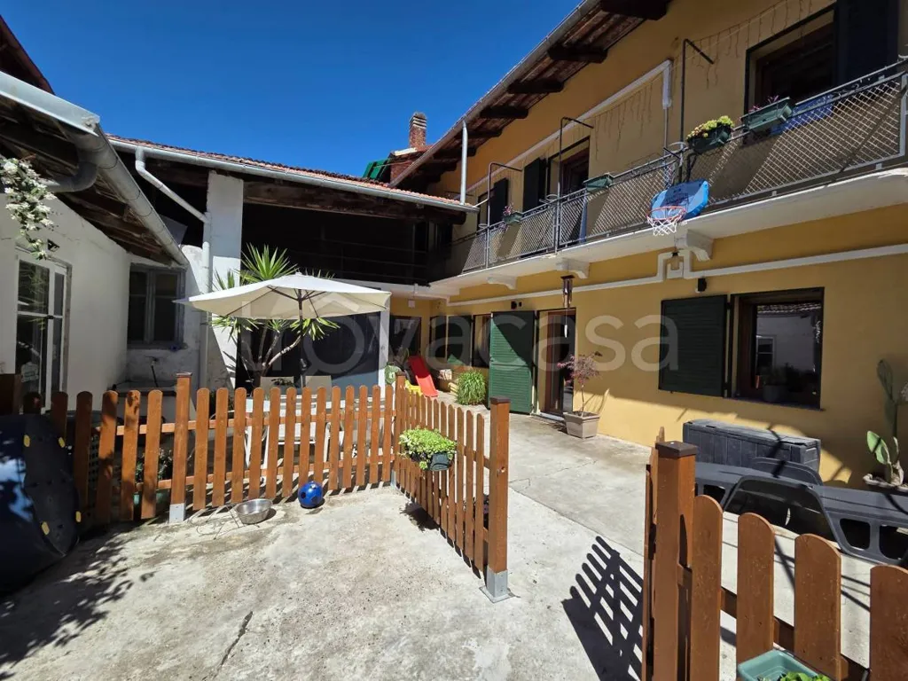 Terrass - Fully Rented House with Solar Panels in Barone Canavese