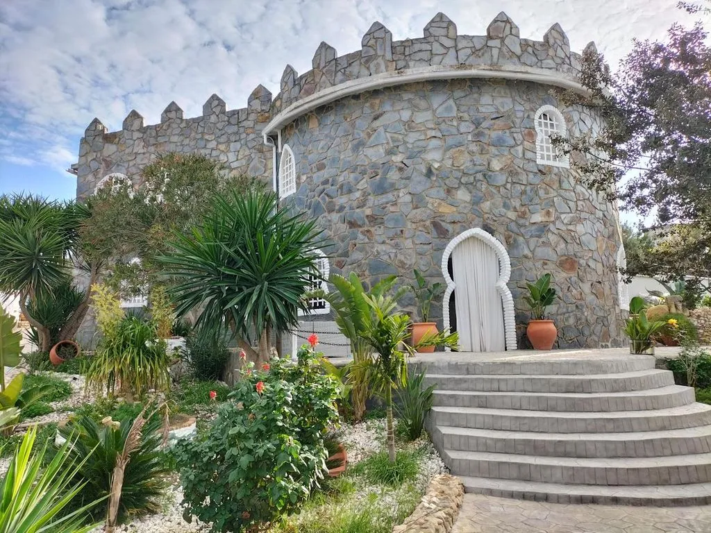 Aed - Luxury Villa with Pool in El Palmar de Troya