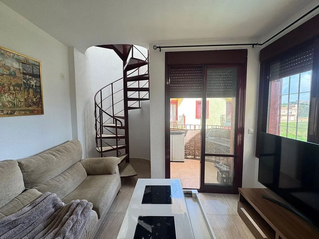 Elutuba - Penthouse with Pool in Roche, La Unión