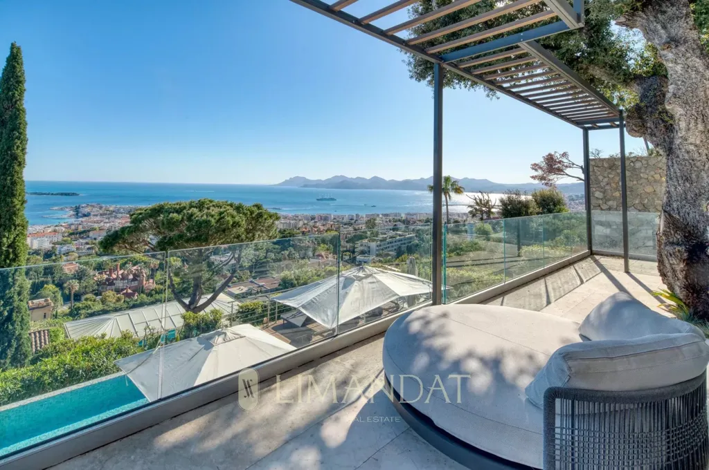 Terrasse - Villa de luxe avec vue mer à Cannes