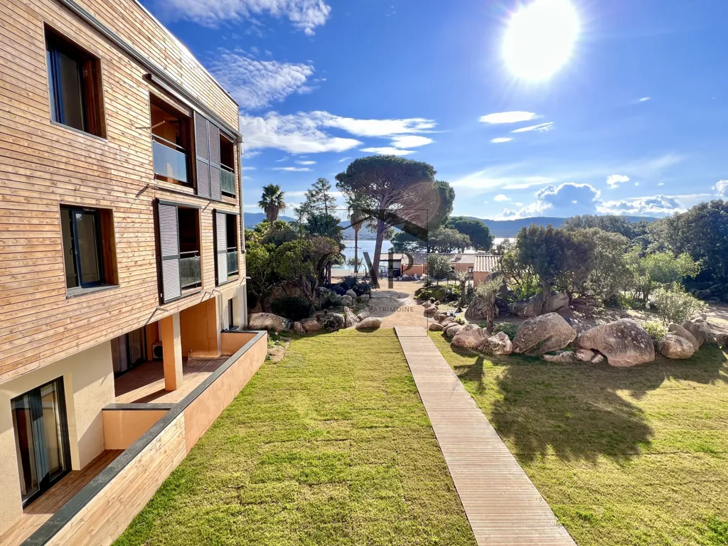 High-End T2 with Beach Access in Pianottoli-Caldarello
