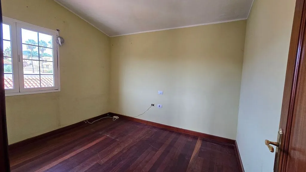 other_room