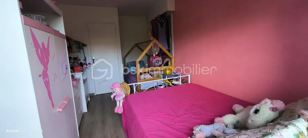 Chambres - Appartement 3 Pièces Lumineux dans Résidence Sécurisée