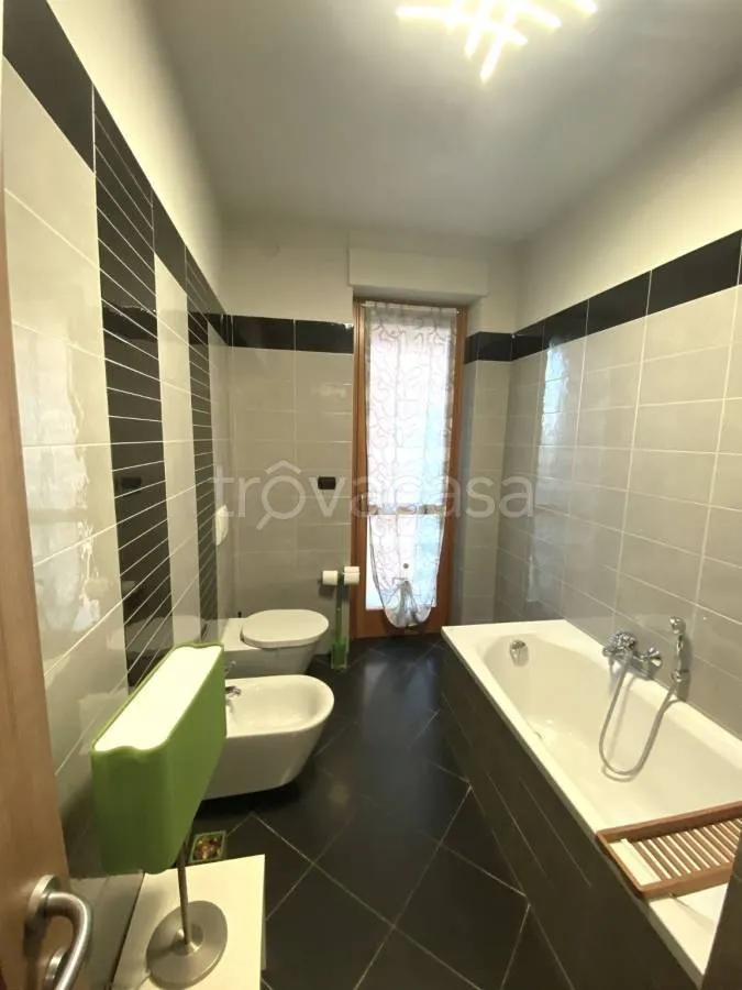 Vannitoad - Large Apartment with Terraces in Savigliano