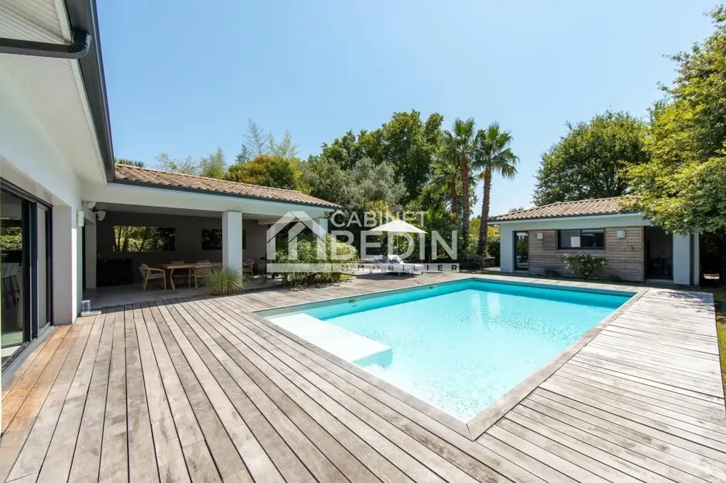 Bassein - Contemporary Architectural Villa with Pool in Gujan-Mestras