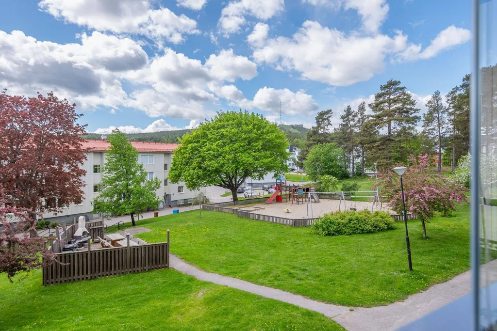 Aed - Apartment with Balcony in Sundsvall