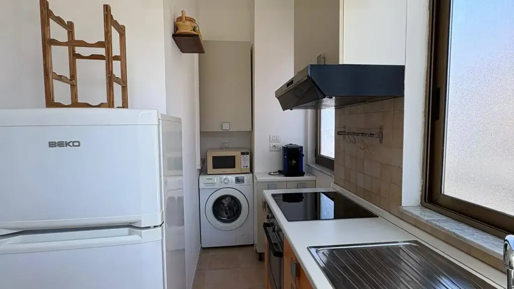 Cuisine - Furnished Flat with Lift in Naples