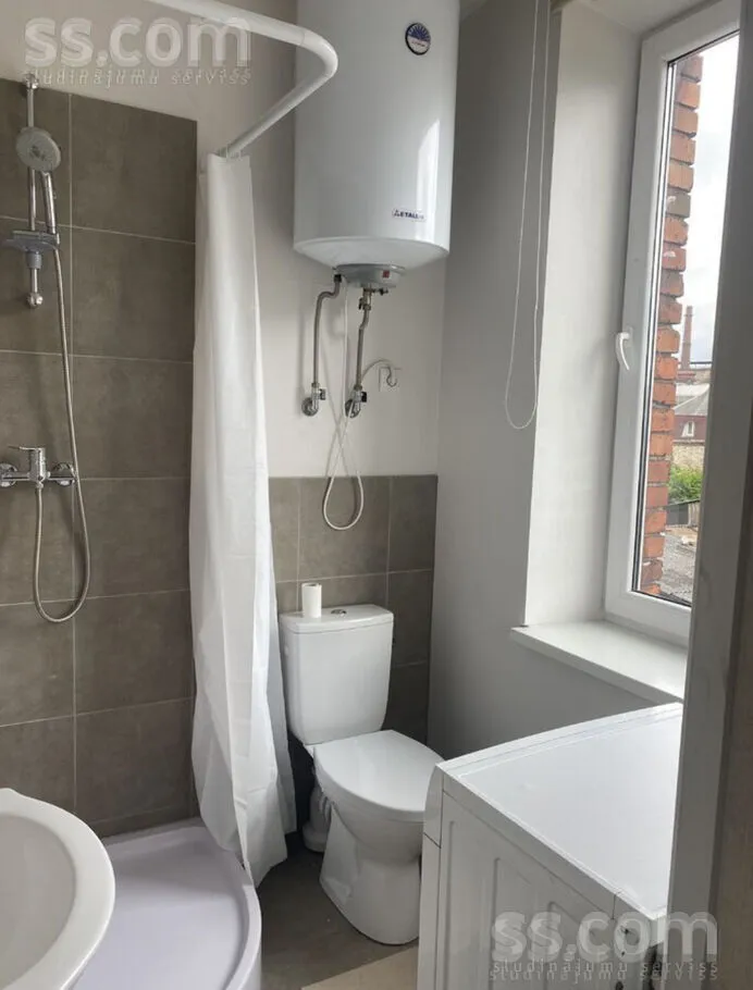 Bagni - Fully Renovated Two-Bedroom Flat in Liepāja