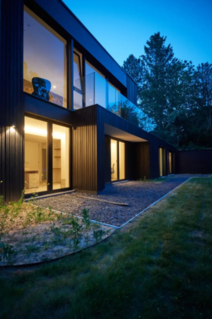 Extérieur - Villa Moderne avec Terrasse de 60 m² à La Hulpe
