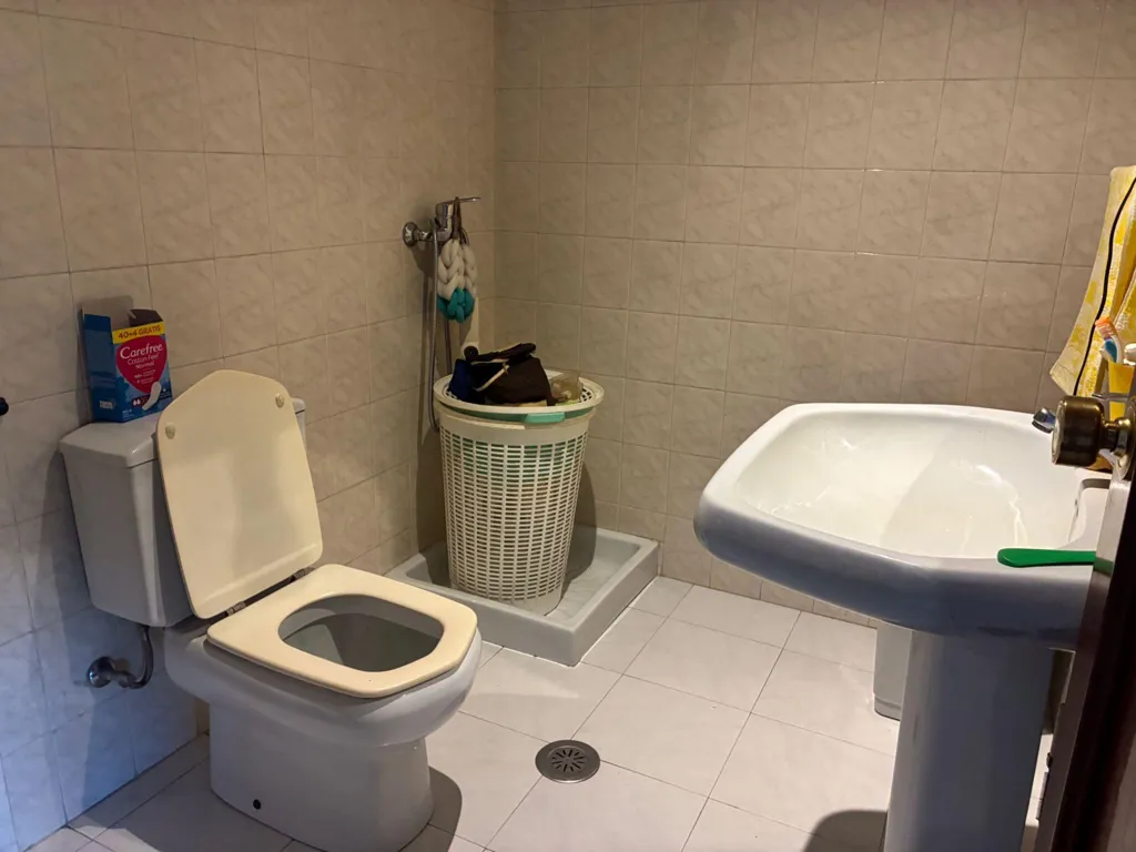 Bathrooms - Isolated House with Garden in Mos, Pontevedra