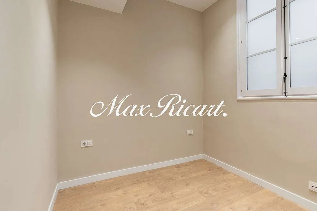 Pièces - Apartment with Balcony in La Dreta de l'Eixample