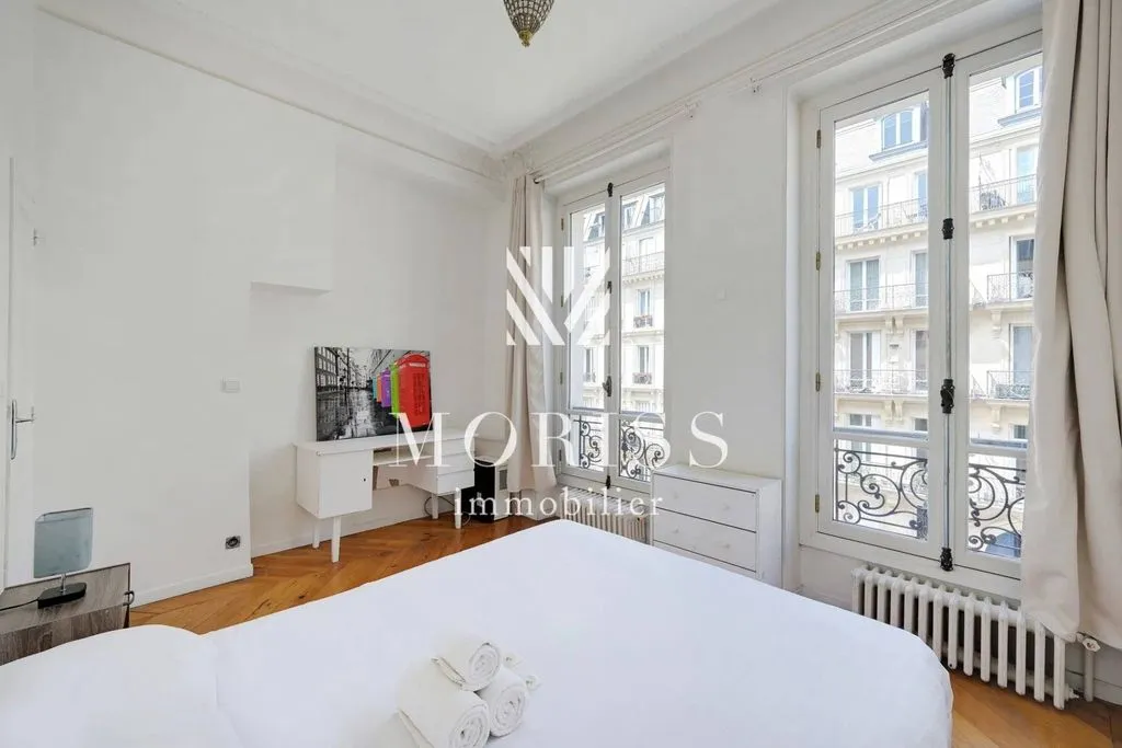 Magamistoad - Haussmannian Apartment with Period Features in Paris