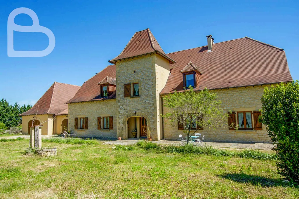 Esterno - Spacious Villa with Equestrian Potential in Gourdon