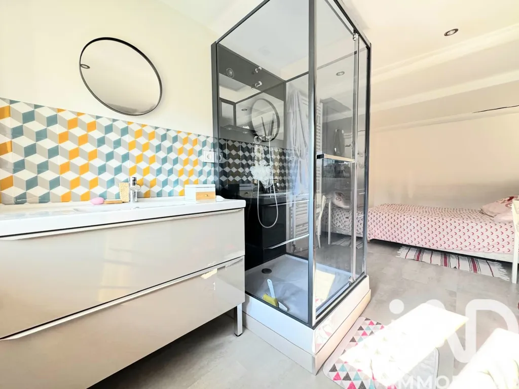 Salles de bain - Appartement en HyperCentre avec Mezzanine à Saint-Étienne
