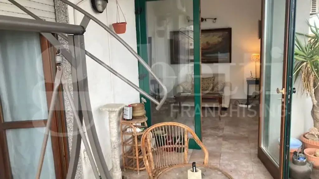 Terrazza - Modern Flat with Balcony in Brindisi