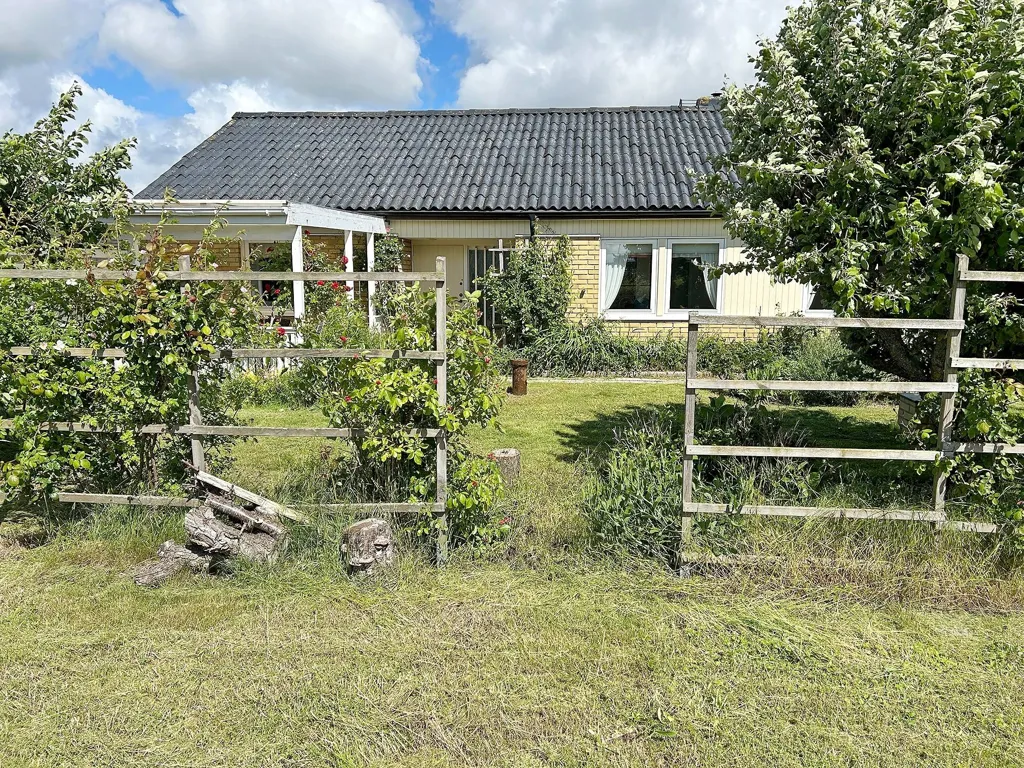 Giardino - Terraced Villa with Garden in Rydebäck