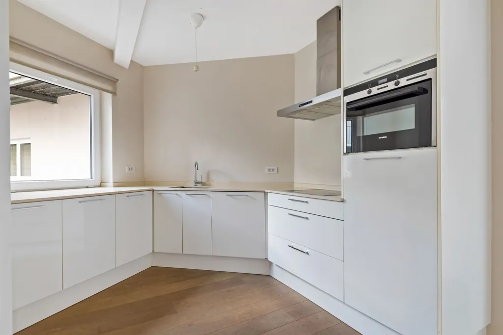 Cuisine - Appartement de Deux Chambres avec Terrasse à l'Ouest