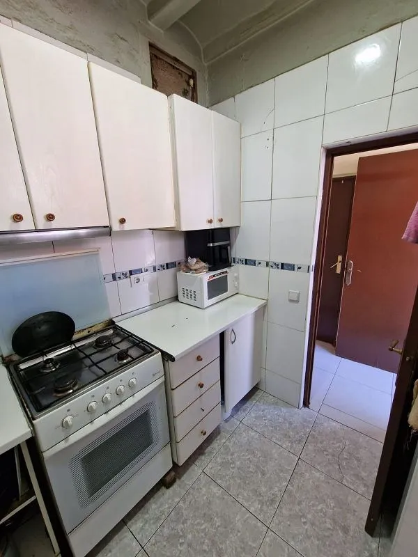 Cuisine - Apartment with Balcony in El Raval, Barcelona