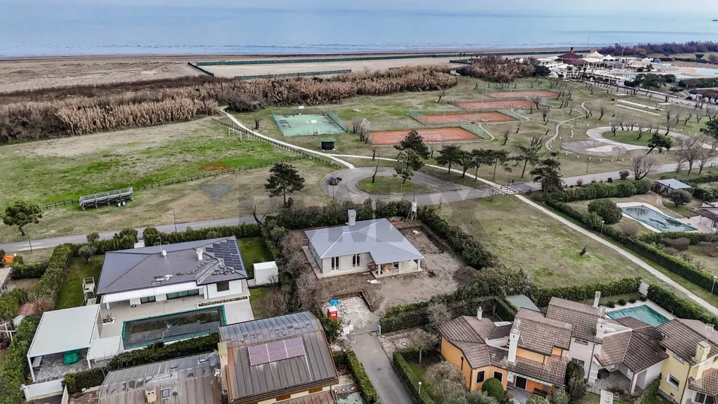 Vue aérienne - Contemporary Villa with Private Pool in Rosolina