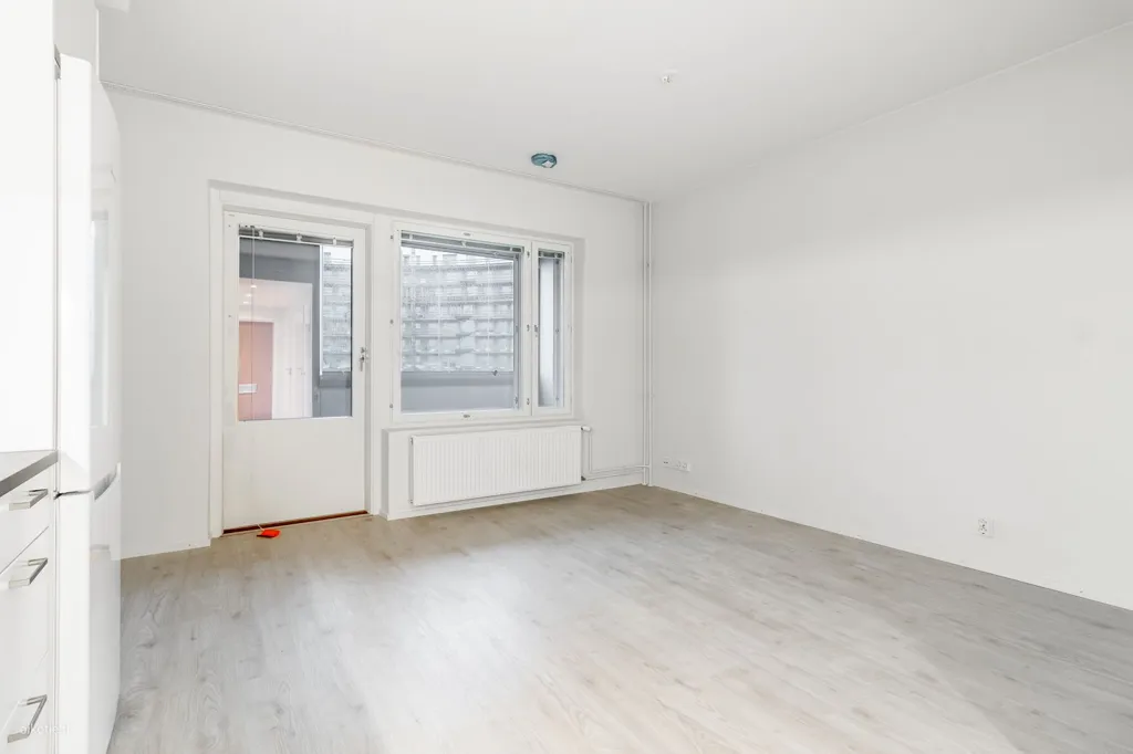 Stanze - Bright Studio with Balcony in Vantaa's Kivistö