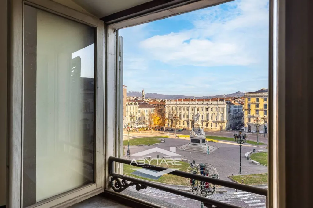 Pièces - Historic Apartment with Mole View in Turin