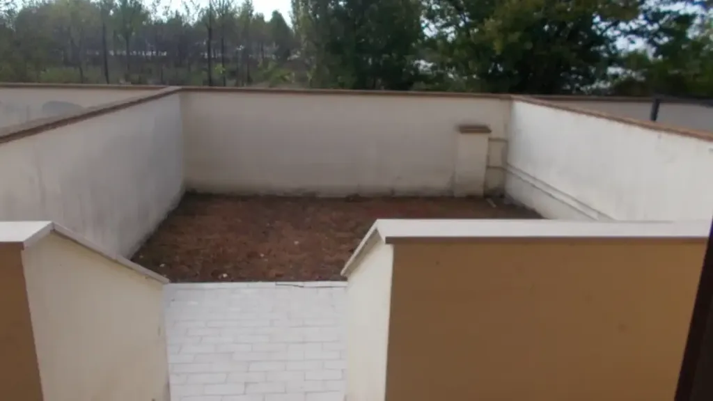 Aed - Villa with Garage in San Marcellino