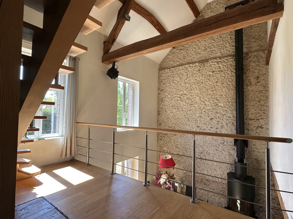 Toad - Charming 8-Piece House with Garden in Croth