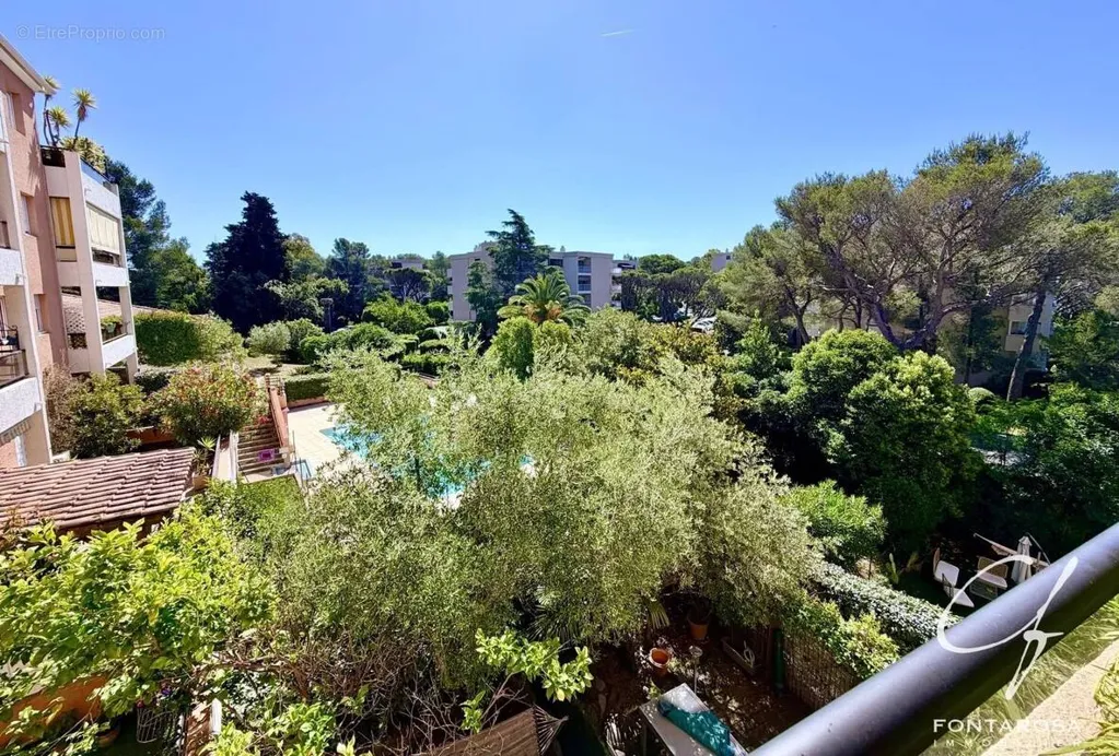 Balcon - Appartement 3 Pièces avec Piscine à Saint-Raphaël