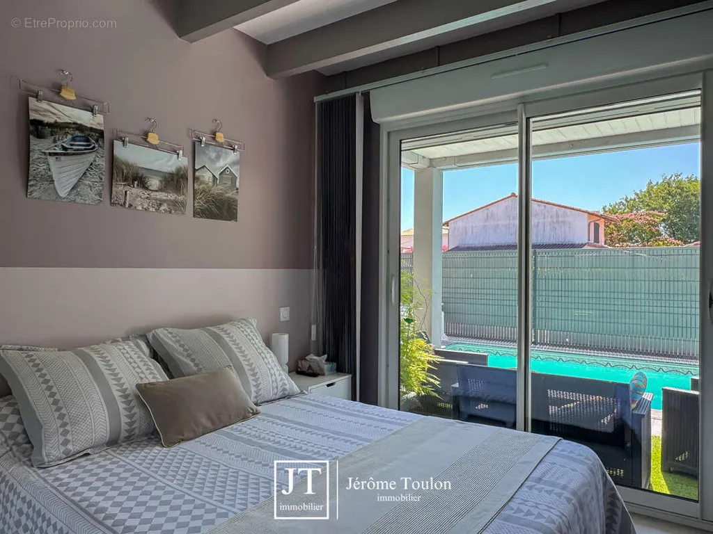 Chambres - Villa Balnéaire avec Piscine à La Tremblade