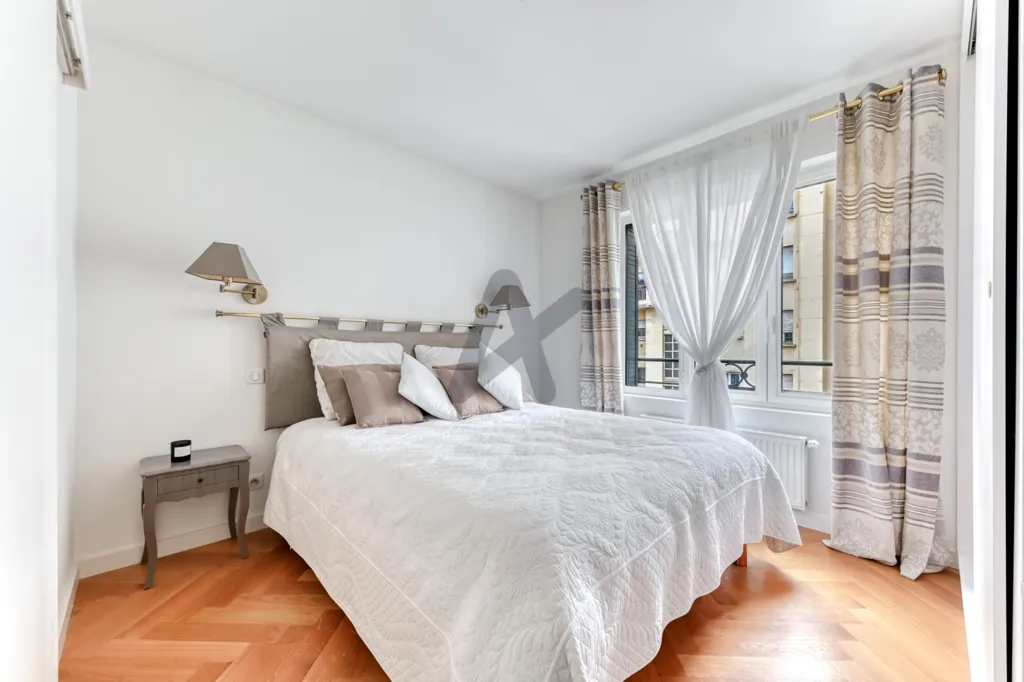 Chambres - Appartement Luxueux avec Balcon à Lyon 6ème