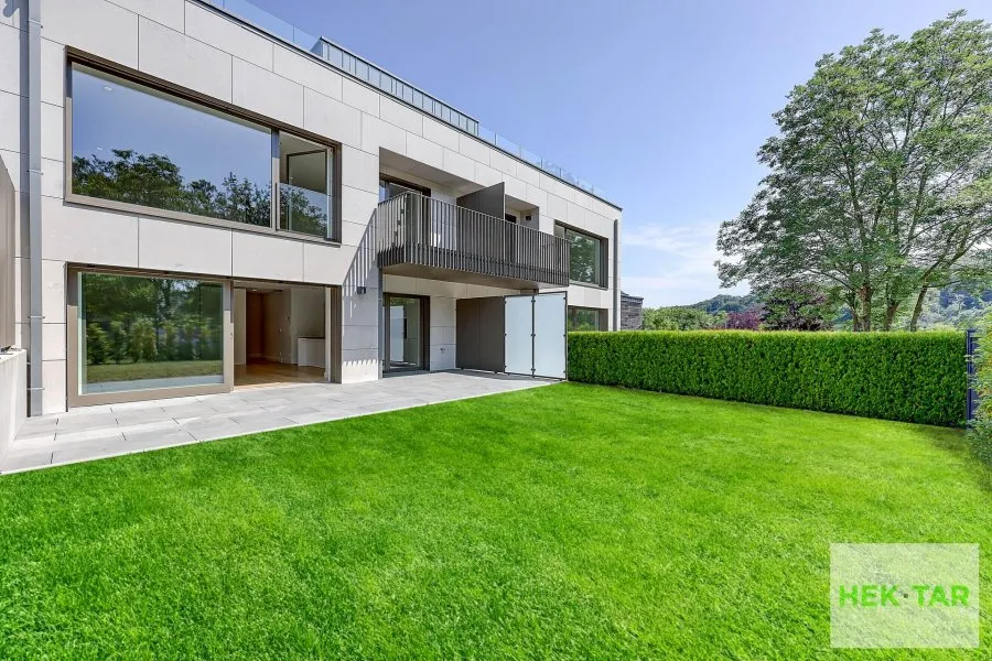 Jardin - Appartements Modernes avec Vue sur les Champs à Syren