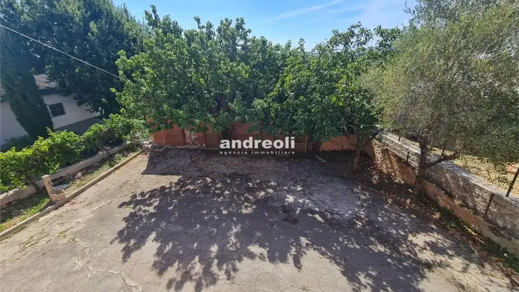 Jardin - Independent House with Courtyard in San Marcello