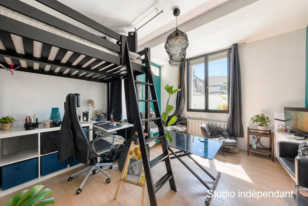 Chambres - Maison Rénovée avec Jardin et Studio à Sud-Gare